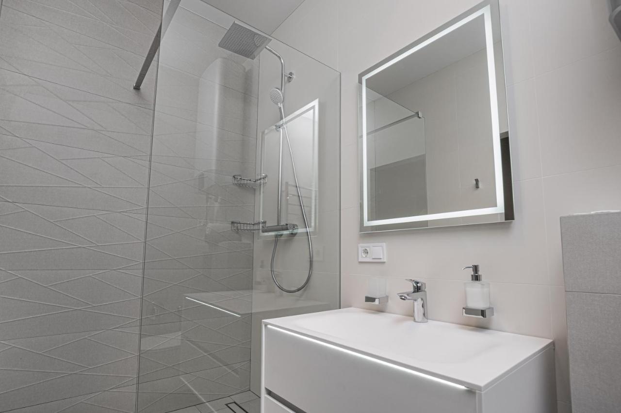 Pearl 45 Panoramic Sea View Apartment Odessa Eksteriør bilde